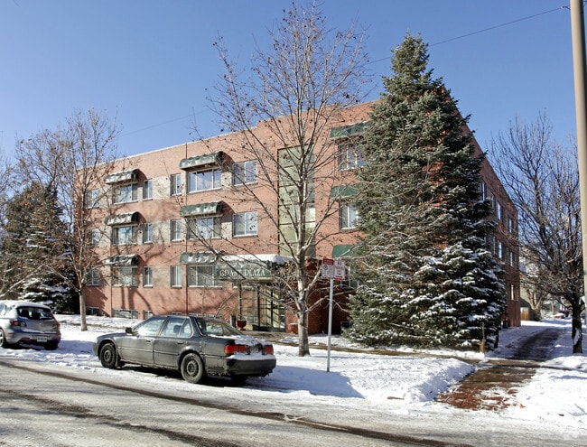 Building Photo - Grant Plaza
