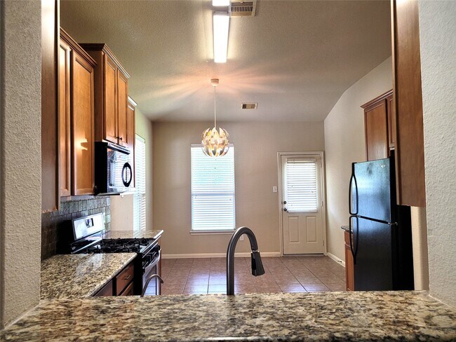 Building Photo - 6042 Starbrook Creek Dr