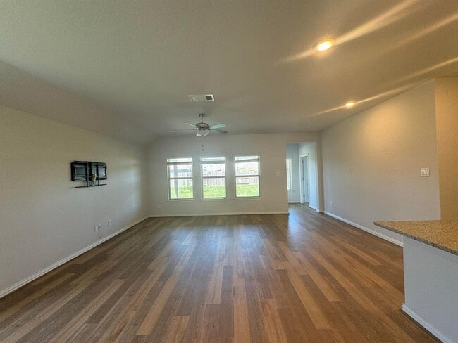 Building Photo - 324 Old Trinity Way