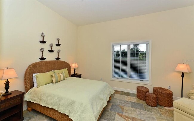 Building Photo - 1080 Seagrove Ln