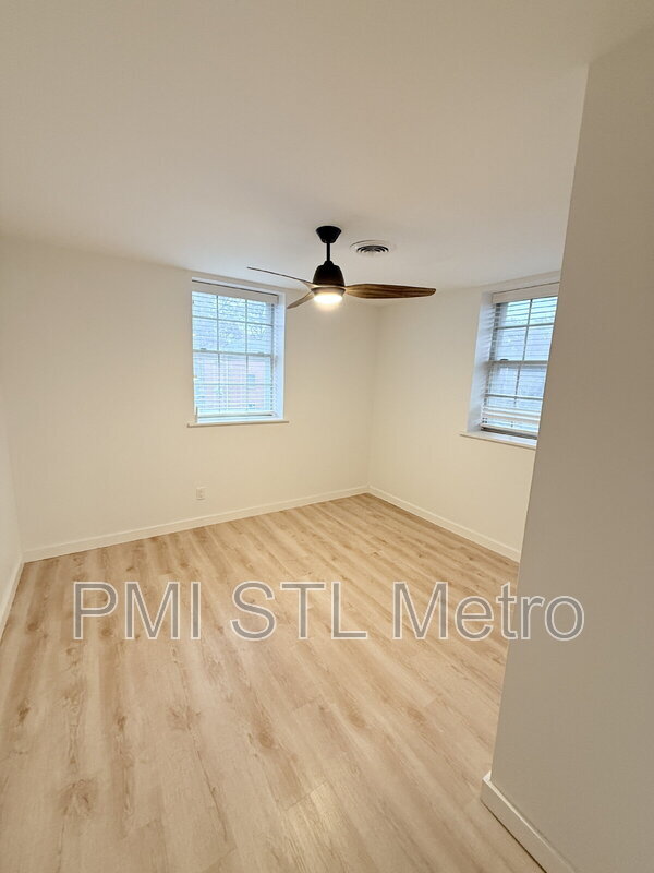 Building Photo - 7301 Tulane Ave