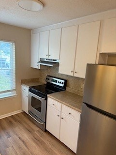 Building Photo - 216 Pine Hills Dr