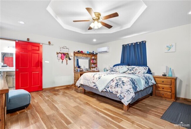 Building Photo - 24 Eagle Pass St