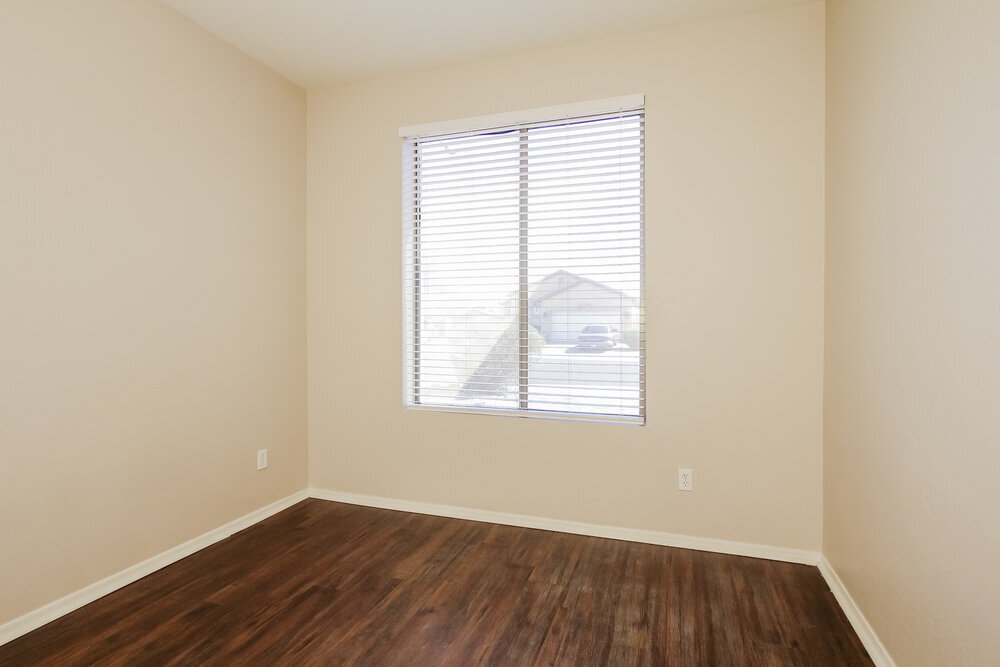 Building Photo - 8724 N 57th Dr