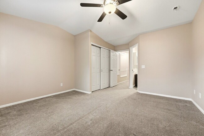 Building Photo - $2,140.95 with $300 off the first month's rent, 2 Beds - 2 Bath, Single Family Home in Centennial...