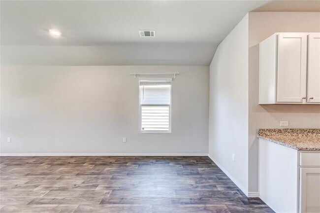 Building Photo - 5708 Berriweather Dr