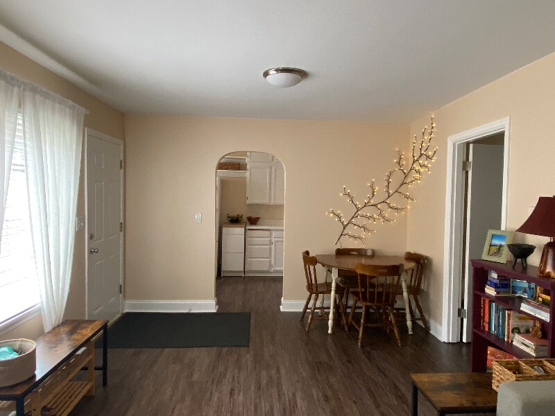 Building Photo - 32721 5th Ave