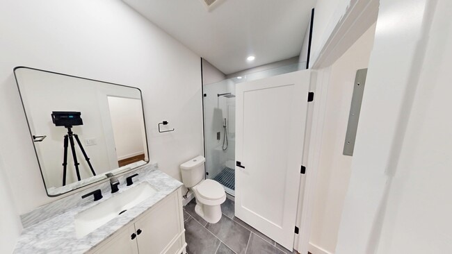 Building Photo - 4941 Art St