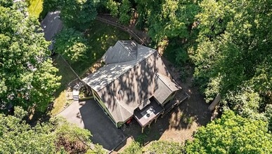 Building Photo - 12 Mountain Site Ln