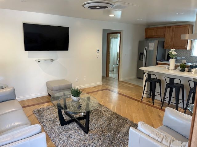 Building Photo - 2851 Casitas Ave