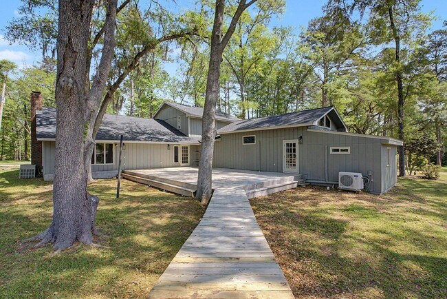 Building Photo - 3308 Gallant Fox Trail