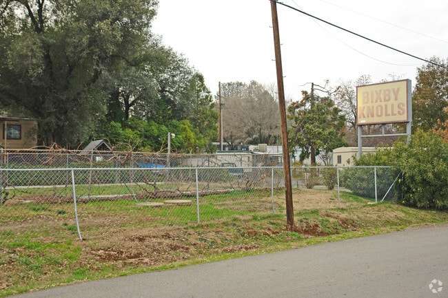 Building Photo - Bixby Knolls Mobile Home Park