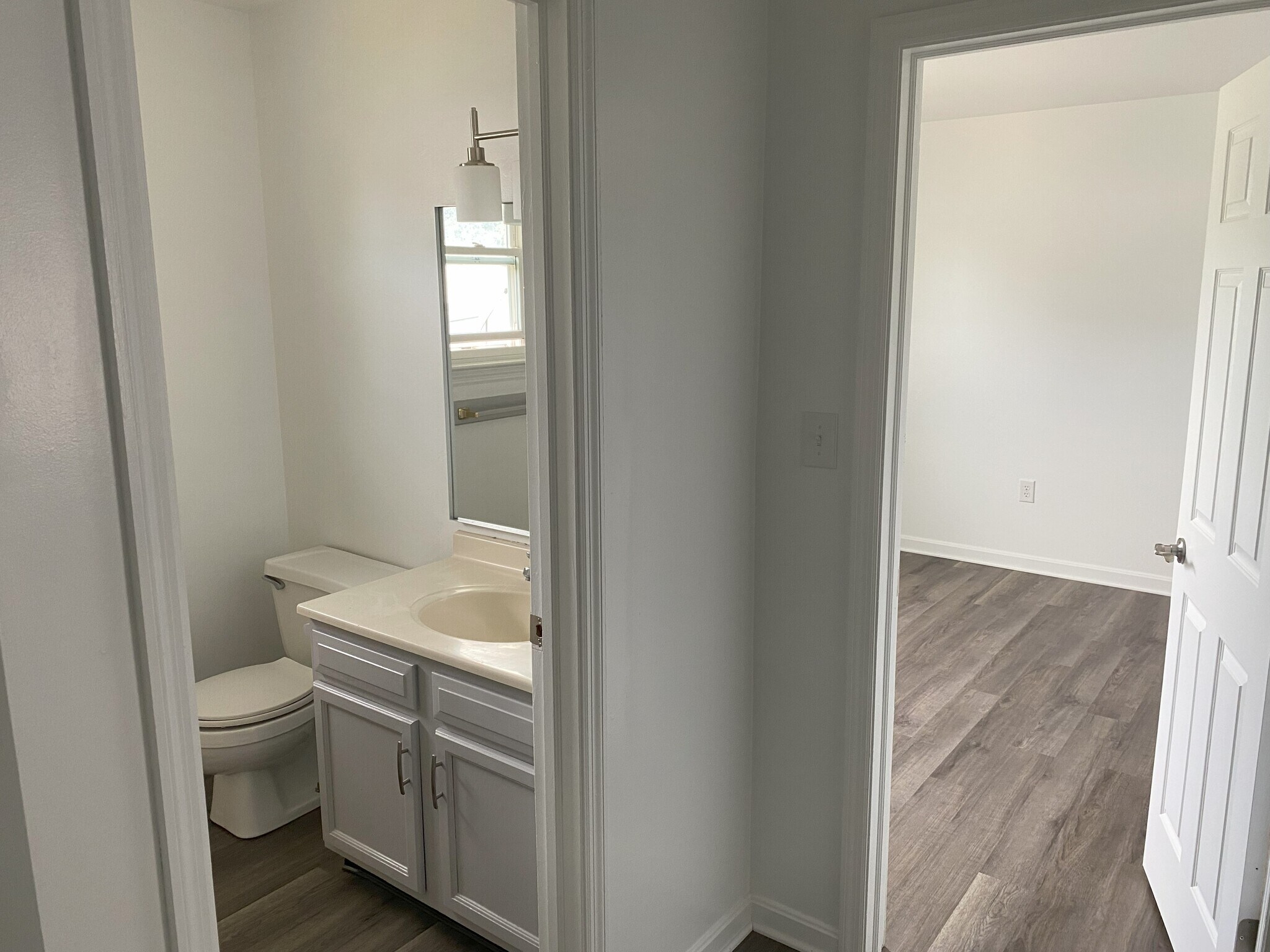 Upstairs Hall, looking into bath and BR 2 - 741D Union St