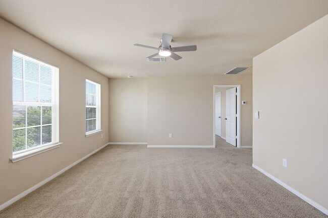 Building Photo - 12013 Waterford Run Way