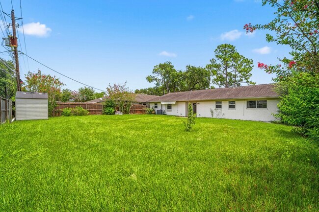 Building Photo - 11102 Endicott Ln
