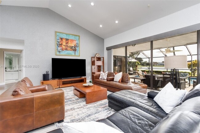 Building Photo - 11115 Boca Woods Ln