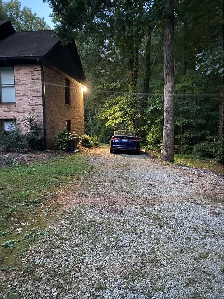 Building Photo - 7920 Netherlands Dr