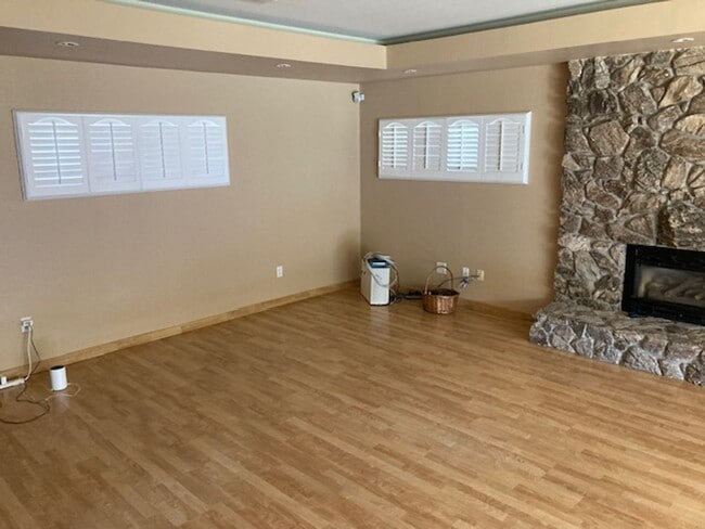 Building Photo - Rare Willow Glen Gem: Spacious 4BR Family Compound on a 9,000+ Sq. Ft. Lot