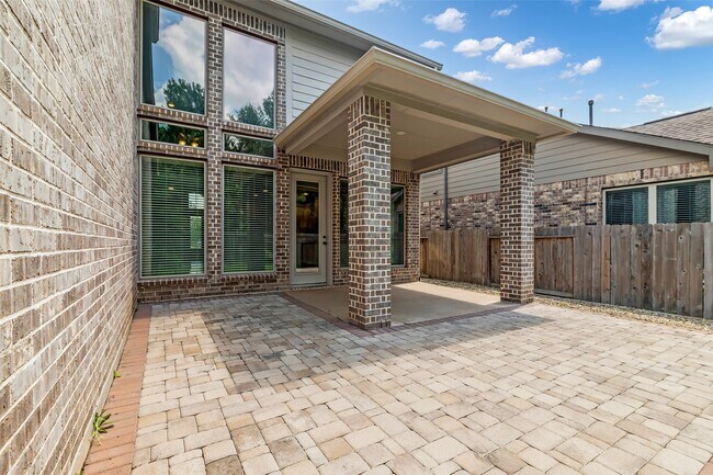 Building Photo - 126 Capriccio Ln