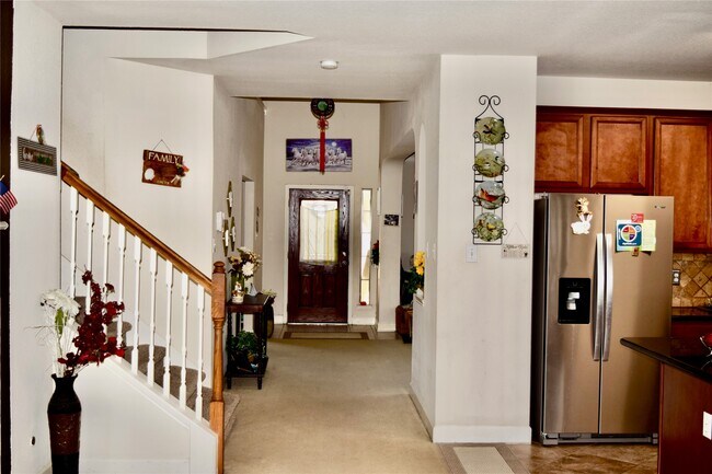 Building Photo - 16703 Summer Cypress Ct