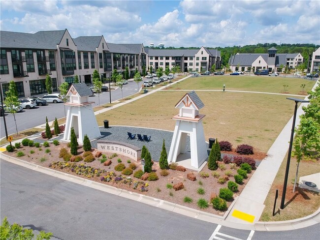 Building Photo - 1239 Waterfall Ct