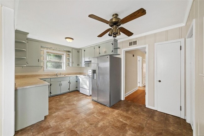 Building Photo - Charming 3 Bed/2 Bath Home in Montgomery - $1650/mo