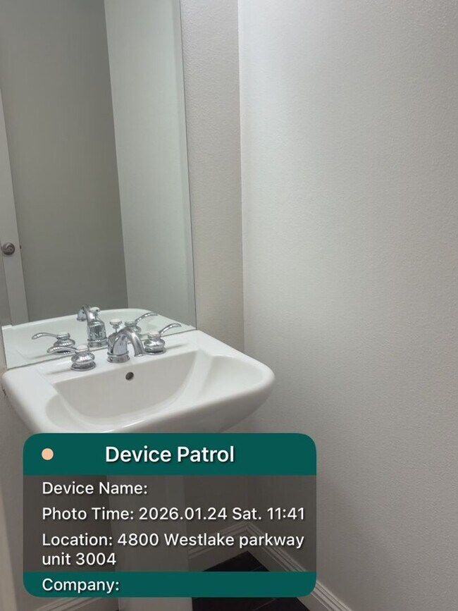 Building Photo - $500 Off First Month | 1 Bed 1.5 Bath Condo w/ Garage | Natomas