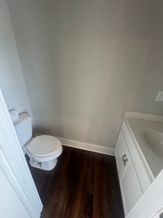 Building Photo - 4002 Currant Ct