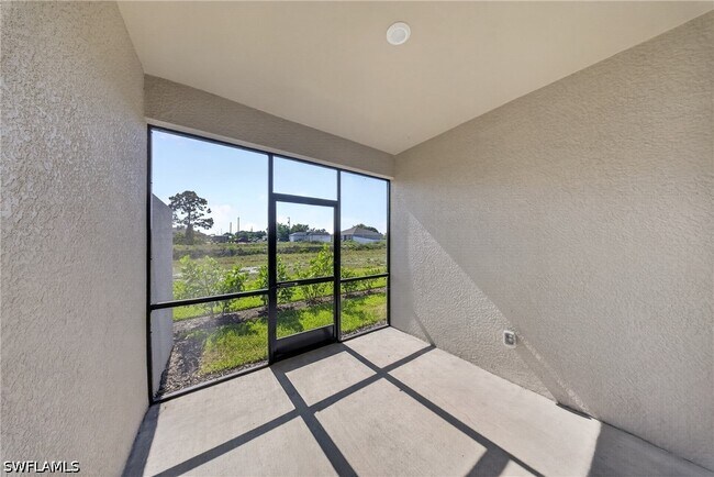 Building Photo - 20559 Hazelnut Ct