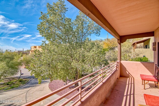 Building Photo - 5980 Verde Pl