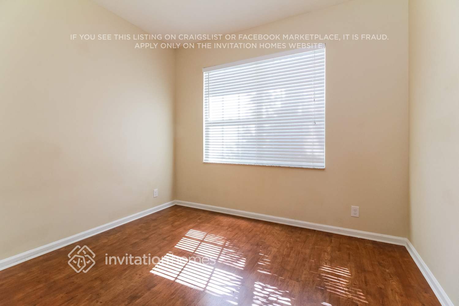 Building Photo - 1324 Fishers Pl