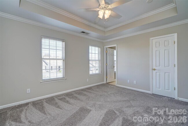 Building Photo - 2034 Wexford Way