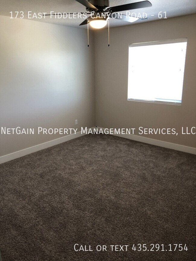 Building Photo - 173 E Fiddlers Canyon Rd