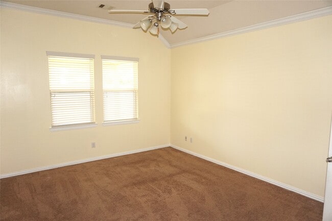 Building Photo - 13415 Nigh Way