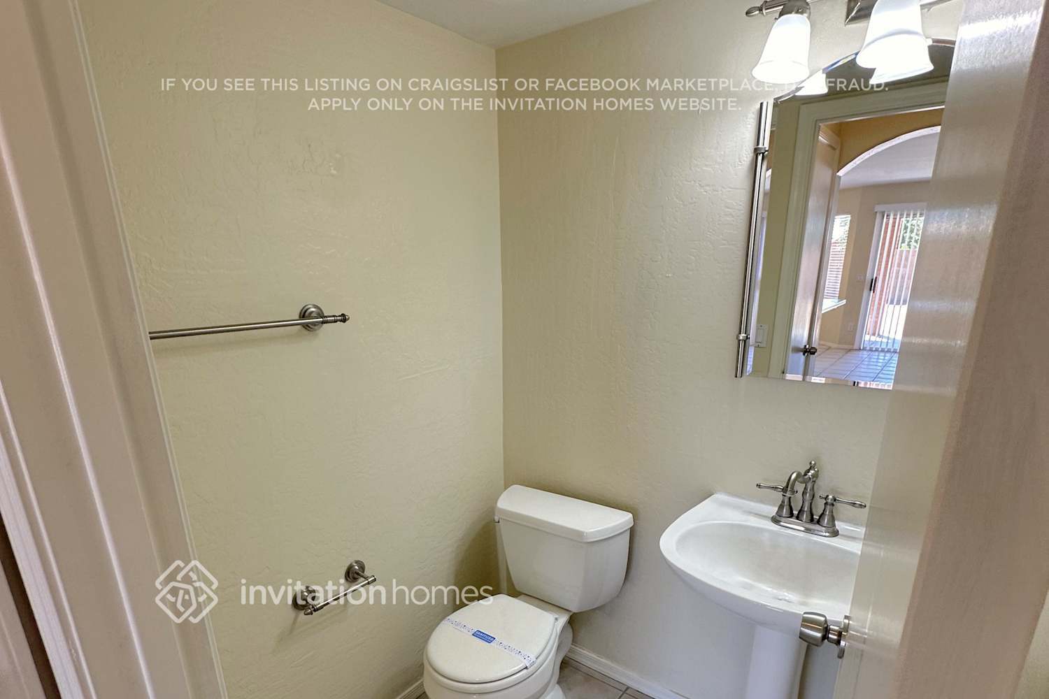 Building Photo - 18530 N 85th Ave