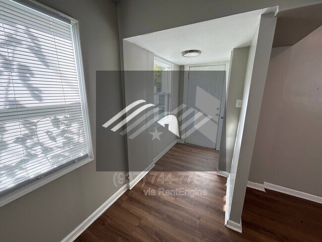 Building Photo - 234 Santa Clara Ave