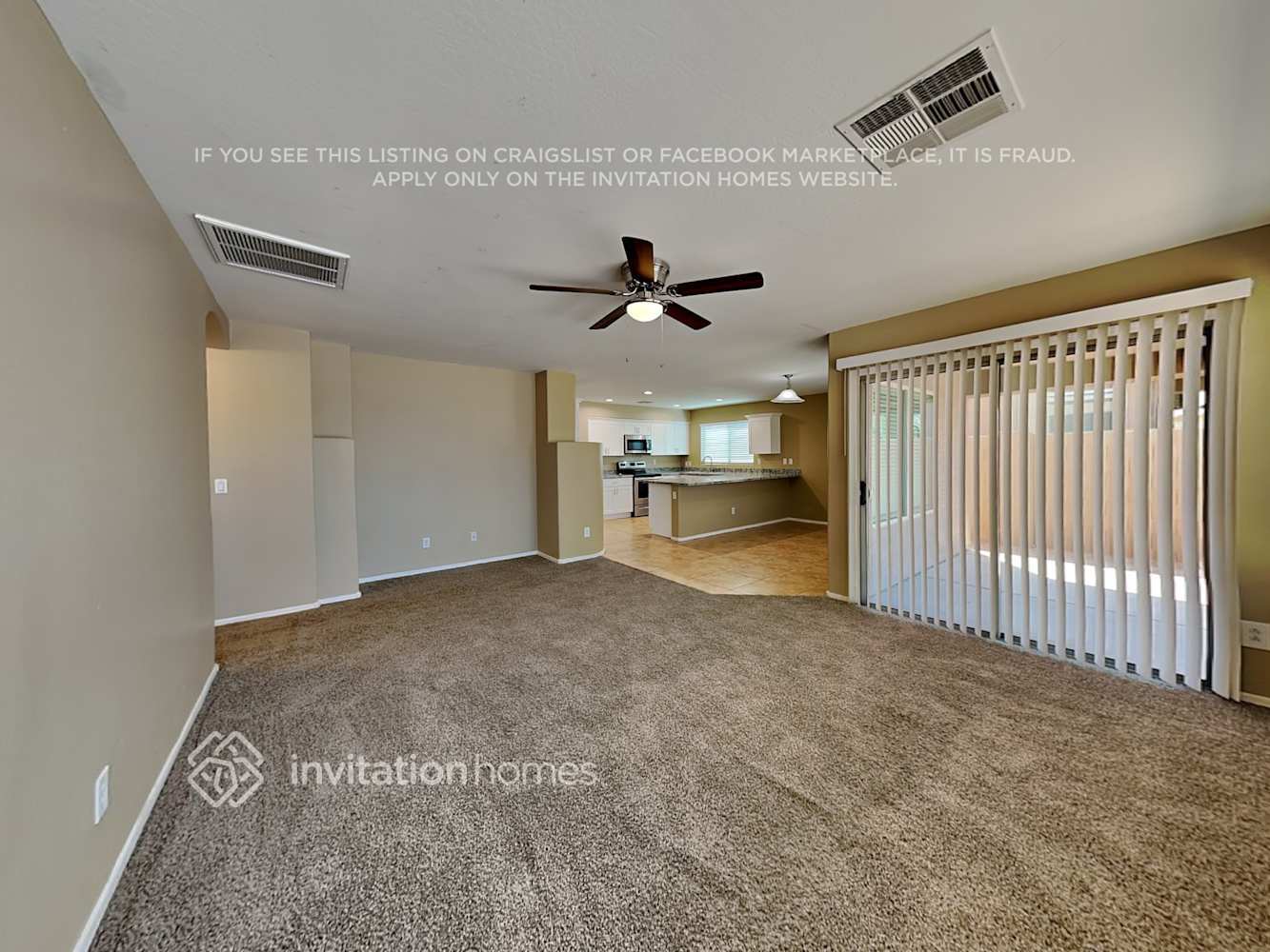 Building Photo - 5418 W Pleasant Ln