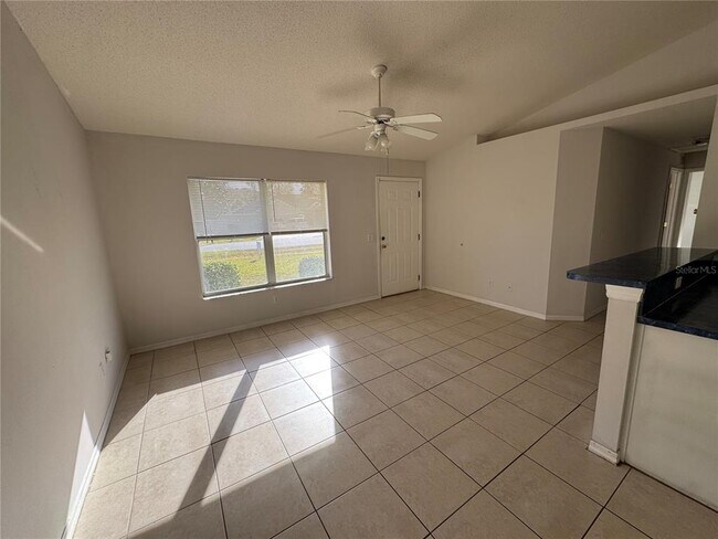 Building Photo - 12 Buffalo View Ln