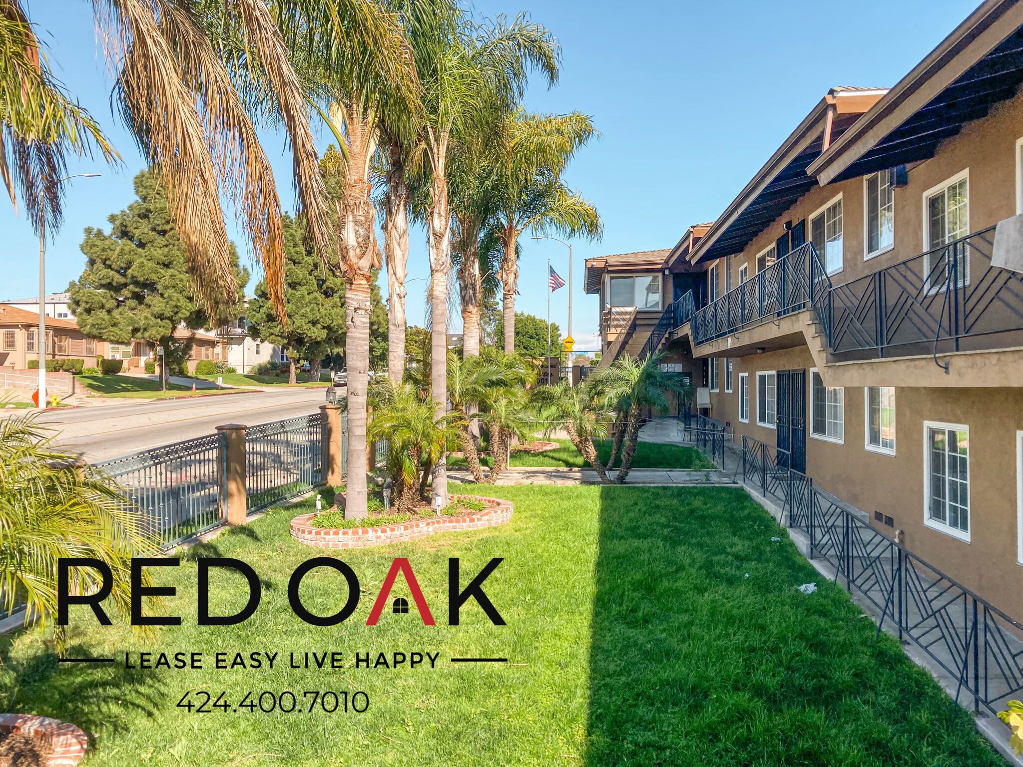 Building Photo - 901 Centinela Ave