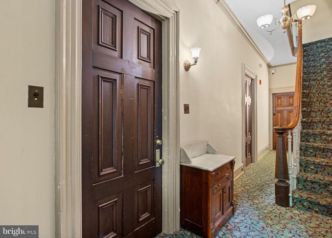 Building Photo - 5911 Greene St