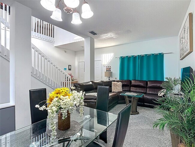 Building Photo - 4608 Cumbrian Lakes Dr