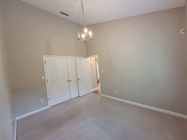 Building Photo - 3 bedroom home for rent in golden eagle's gated community, available July 6 2026, 2 car garage, f...