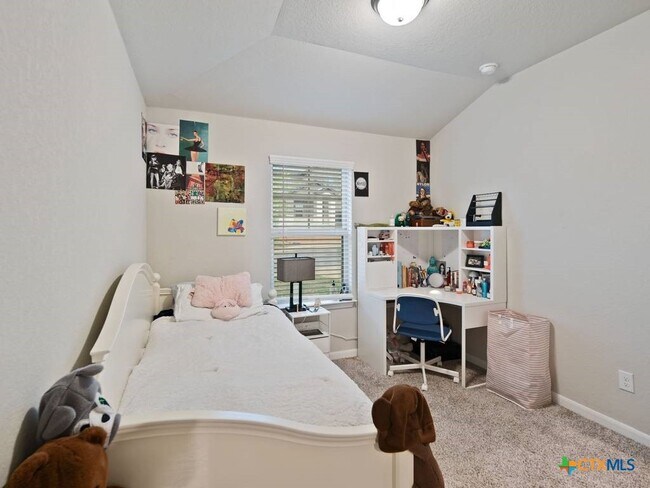 Building Photo - 3073 Charyn Wy