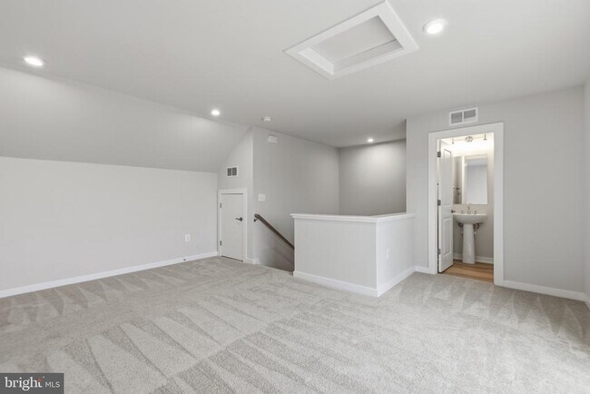 Building Photo - 14153 Slate St