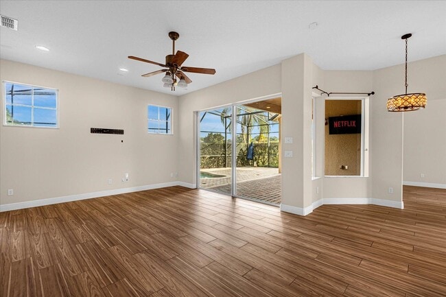 Building Photo - 2625 Tweed Run