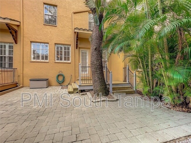 Building Photo - 2905 Hansen Manor Ln