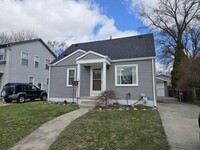 Building Photo - 1113 Whitcomb Ave