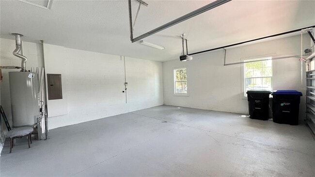 Building Photo - 5934 Grassy Point Rd
