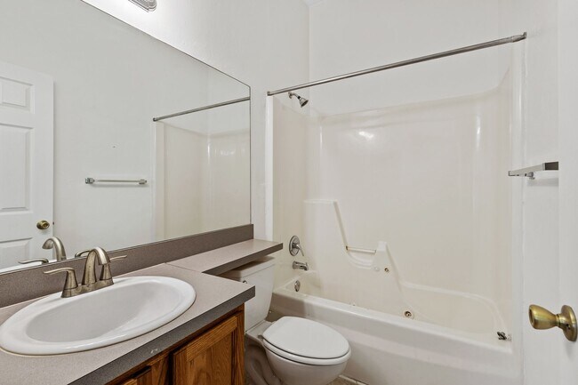 Building Photo - Just Reduced!! Close to UF Two Story Townhouse