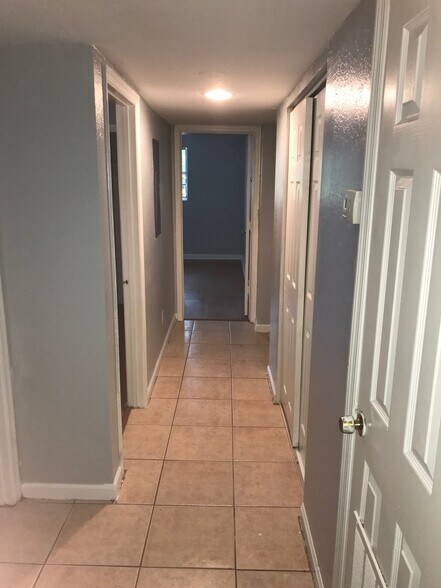 Building Photo - 2678 Ernest Street